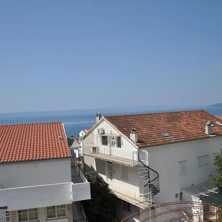 Sunnyside Apartment